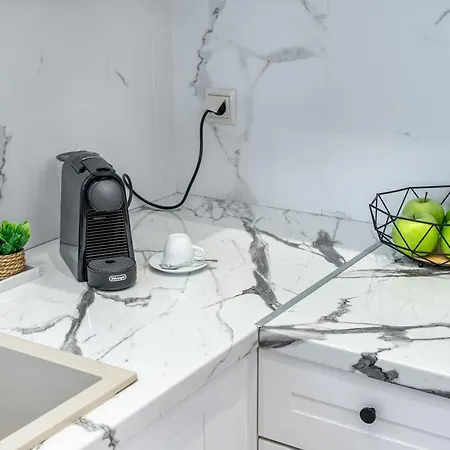 Unique Koukaki Three Bedroom Apartment Athens